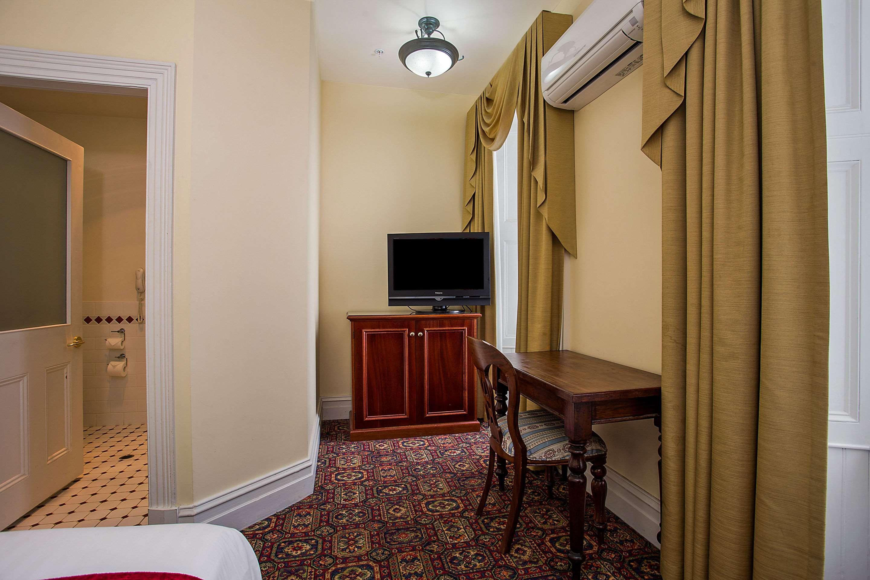 Quality Hotel Bentinck Portland Esterno foto